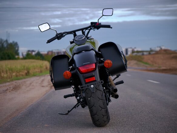 2022 Honda Shadow 750, чёрный, 799000 рублей - вид 15