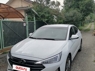 2019 Hyundai Elantra VI (AD) Рестайлинг, белый, 1650000 рублей, вид 2