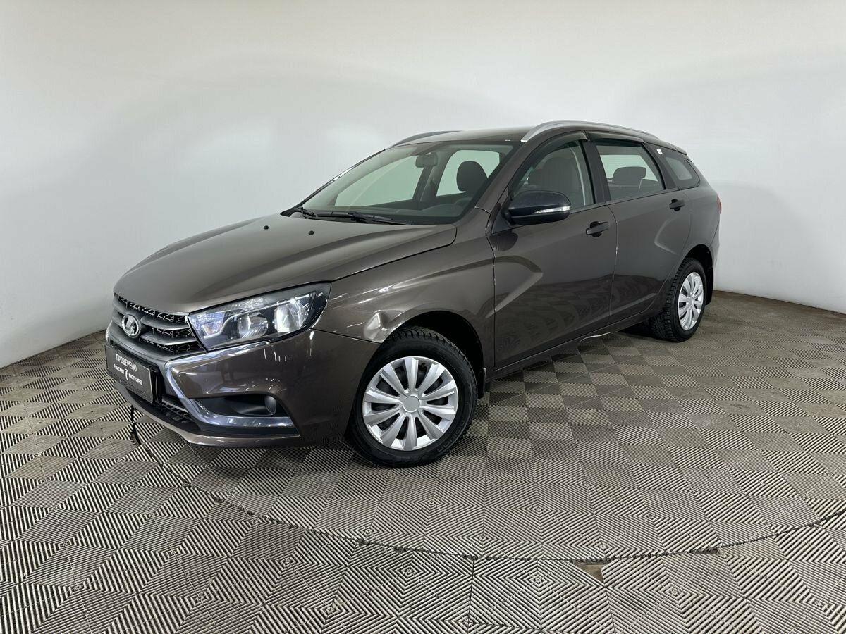 Открыть фотографии: Lada (ВАЗ) Vesta I