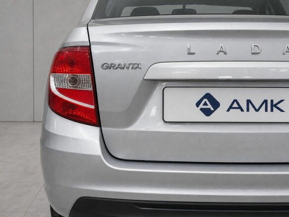 2026 Lada (ВАЗ) Granta I Рестайлинг, серебристый, 1088000 рублей - вид 4