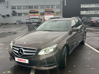 2013 Mercedes-Benz E-Класс 300 IV (W212, S212, C207) Рестайлинг, коричневый, 2500000 рублей, вид 1