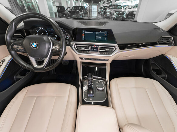 2021 BMW 3 серии 318i VII (G2x), чёрный, 2480000 рублей - вид 7
