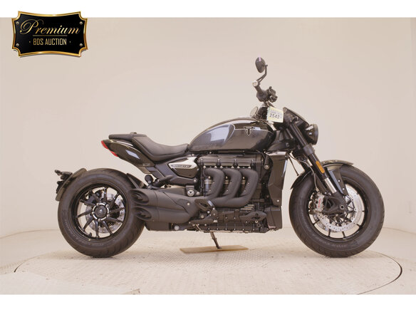2025 Triumph Rocket III, чёрный, 2670000 рублей - вид 4