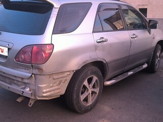 1999 Toyota Harrier I (XU10), серебристый, 600000 рублей, вид 5