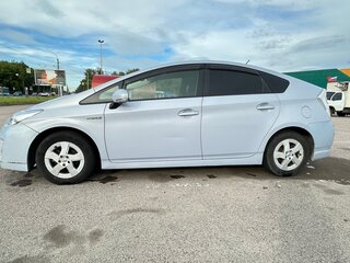2009 Toyota Prius III (XW30), голубой, 689000 рублей, вид 5