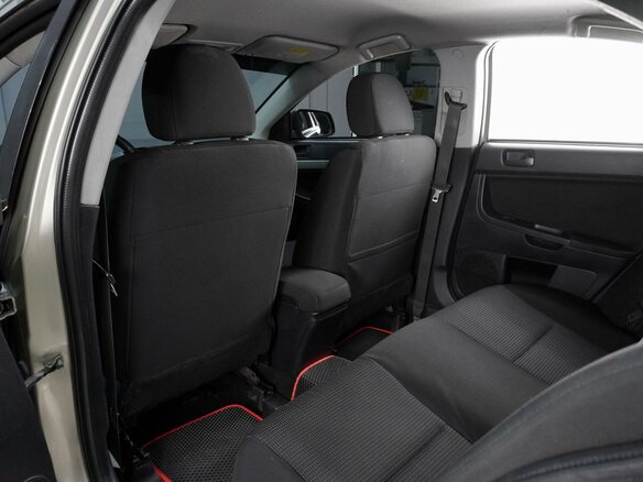 2011 Mitsubishi Lancer X Рестайлинг, бежевый, 461000 рублей - вид 10