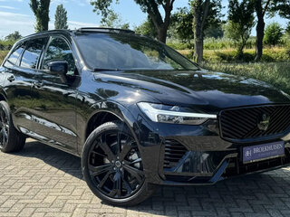 2024 Volvo XC60 Recharge II Рестайлинг, чёрный, 6500000 рублей, вид 3