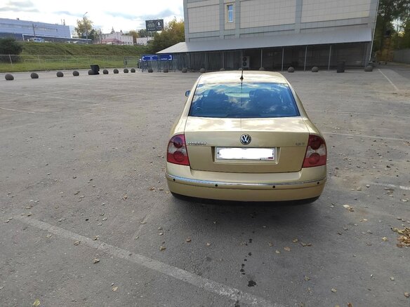 2001 Volkswagen Passat B5, бежевый, 370000 рублей - вид 8