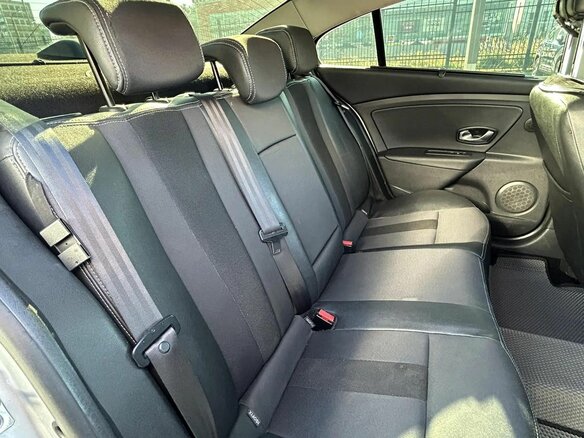 2010 Renault Fluence I, серый, 530000 рублей - вид 10