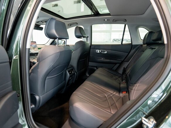 2026 Geely EX5 Гибрид EM-R, зелёный, 3829990 рублей - вид 18