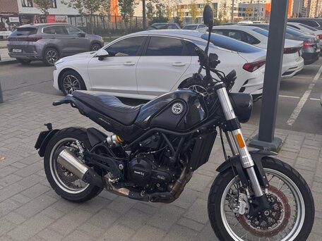 2024 Benelli Leoncino 500 Trail, чёрный, 399000 рублей, вид 3