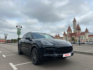 2020 Porsche Cayenne S III, чёрный, 6900000 рублей, вид 1