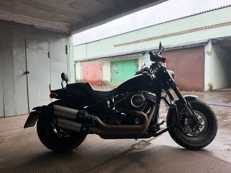 2019 Harley-Davidson Fat Bob, чёрный, 2000000 рублей, вид 5