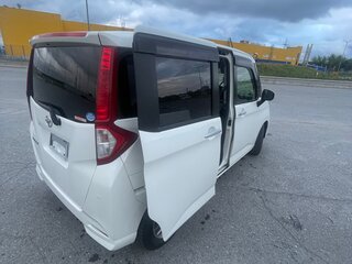 2020 Toyota Roomy I Рестайлинг, белый, 1300000 рублей, вид 3