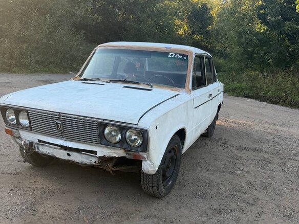 1986 Lada (ВАЗ) 2106, белый, 35000 рублей