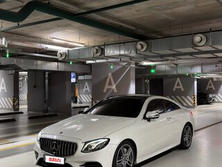 2017 Mercedes-Benz E-Класс 300 V (W213, S213, C238), белый, 3849000 рублей, вид 1