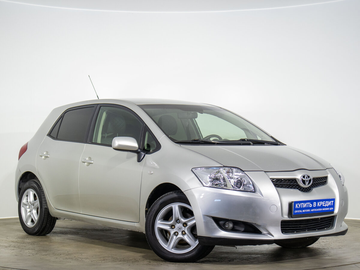 Открыть фотографии: Toyota Auris I