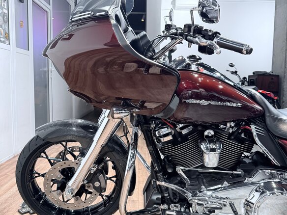 2018 Harley-Davidson Road Glide, пурпурный, 1899000 рублей - вид 11