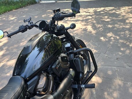 2022 Harley-Davidson Sportster S, чёрный, 1200000 рублей, вид 2