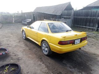 1990 Toyota Corolla Levin V (AE91/AE92), жёлтый, 250000 рублей, вид 4