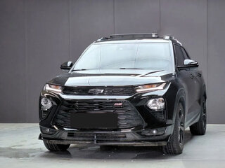 2023 Chevrolet TrailBlazer III Рестайлинг, чёрный, 2350900 рублей, вид 5