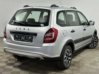 2026 Lada (ВАЗ) Granta Cross I Рестайлинг, серебристый, 1220000 рублей, вид 5
