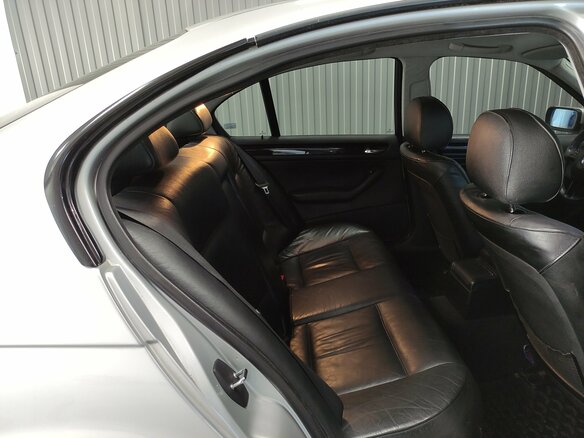 2004 BMW 3 серии 320i IV (E46) Рестайлинг, серебристый, 870000 рублей - вид 9
