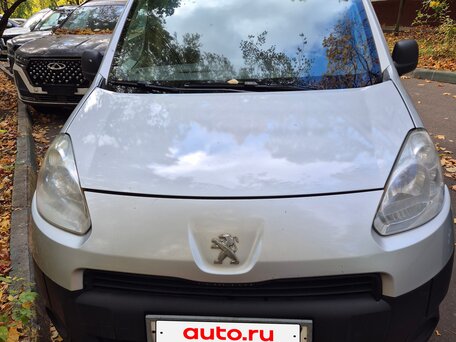 2013 Peugeot Partner, серебристый, 700000 рублей, вид 1