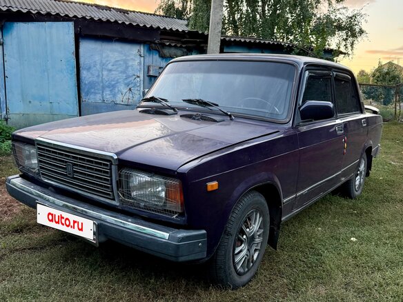 2000 Lada (ВАЗ) 2107, серый, 110000 рублей