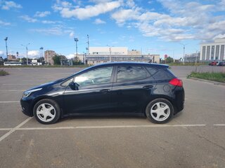 2014 Kia Ceed II, чёрный, 860000 рублей, вид 4
