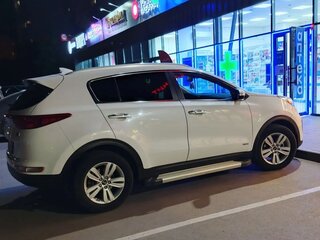 2018 Kia Sportage IV, белый, 2350000 рублей, вид 4