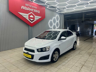 2012 Chevrolet Aveo II, белый, 525000 рублей, вид 3