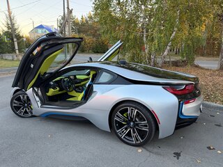 2015 BMW i8 I, серебристый, 5990000 рублей, вид 5