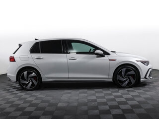 2021 Volkswagen Golf GTI VIII, белый, 3207000 рублей, вид 4