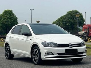 2022 Volkswagen Polo Plus (China Market), белый, 1180000 рублей, вид 3