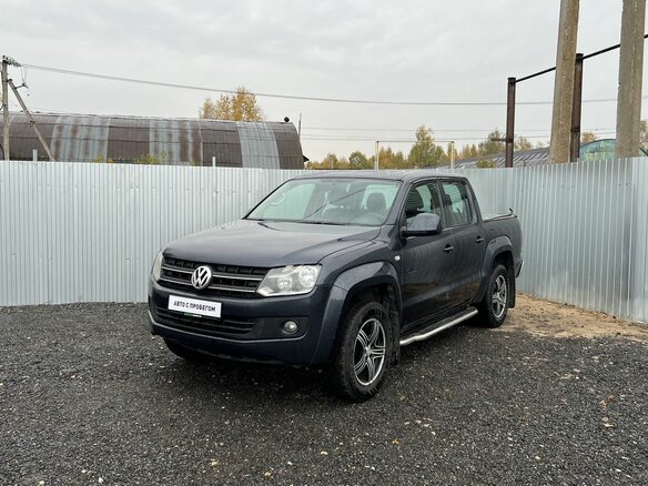 2011 Volkswagen Amarok I, синий
