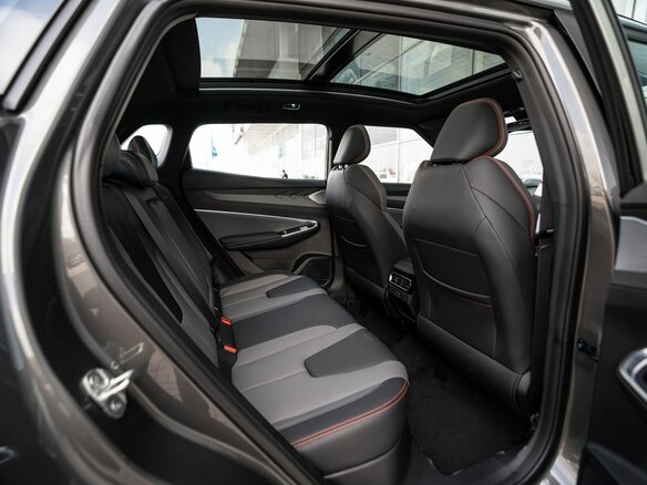 2026 Geely Cityray, серый, 3344990 рублей - вид 21