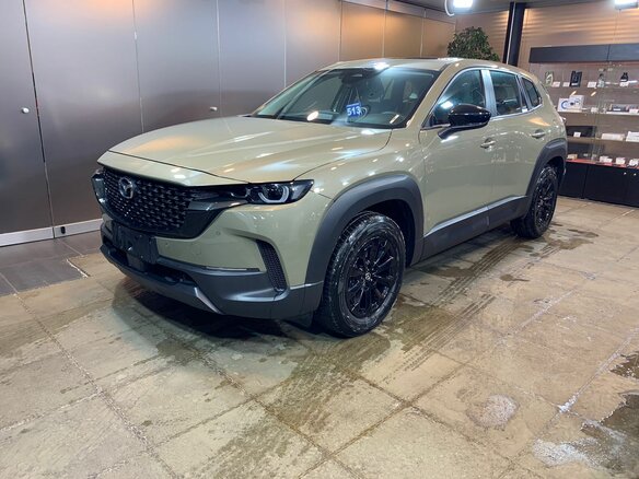 2026 Mazda CX-50, жёлтый, 4650000 рублей