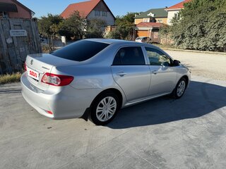 2010 Toyota Corolla X (E140, E150) Рестайлинг, серый, 1000000 рублей, вид 4