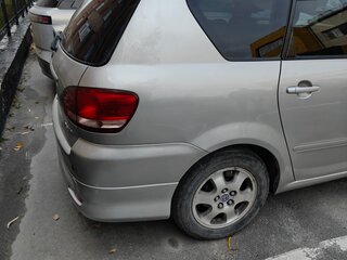2001 Toyota Ipsum II (M20), серый, 900000 рублей, вид 3