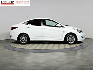 2015 Hyundai Solaris I Рестайлинг, белый, 985000 рублей, вид 4