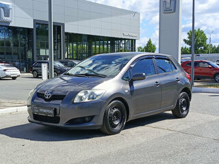 Toyota Auris I