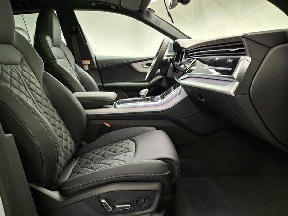 2026 Audi Q8 50 TDI I (4M) Рестайлинг, белый, 15150000 рублей - вид 4