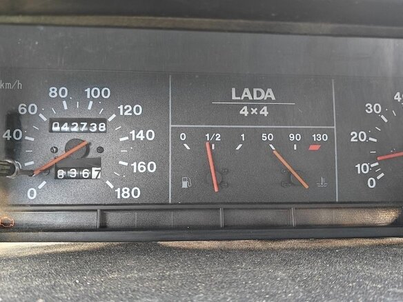 2003 Lada (ВАЗ) 2121 (4x4) I Рестайлинг, фиолетовый, 115000 рублей - вид 4