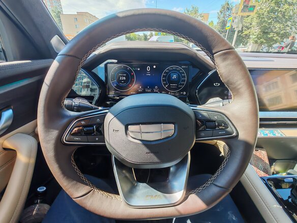 2024 Geely Monjaro (Xingyue L) I Рестайлинг (China Market), серый, 3350000 рублей - вид 12