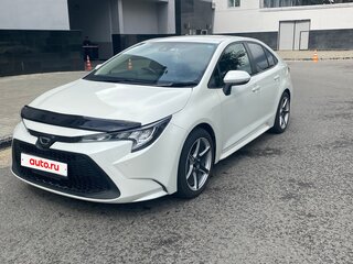 2019 Toyota Corolla XII (E210), белый, 1800000 рублей, вид 1
