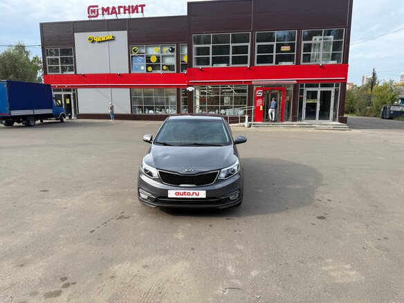 2016 Kia Rio III Рестайлинг, серый - вид 1