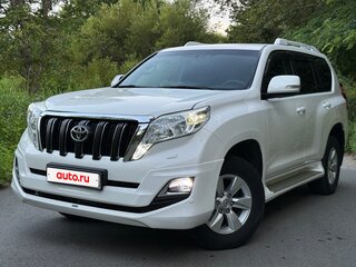 2014 Toyota Land Cruiser Prado 4-speed 150 Series Рестайлинг 1, белый, 3000000 рублей, вид 1