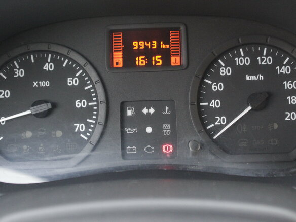 2013 Renault Sandero I, белый, 556000 рублей - вид 11