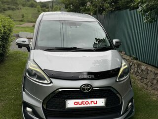 2018 Toyota Sienta II Рестайлинг, серый, 1200000 рублей, вид 1